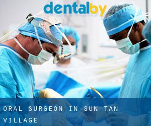Oral Surgeon in Sun-Tan Village